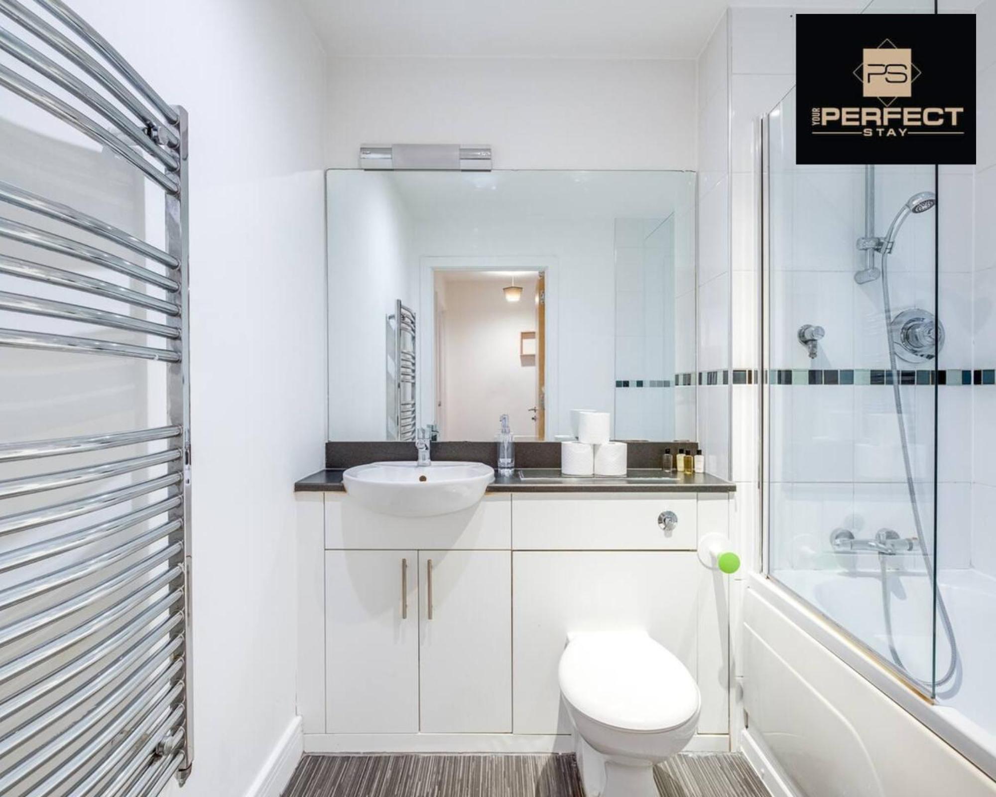 Mercury Suite City Centre Netflix Dedicated Workspace By Your Perfect Stay Short Lets Birmingham Zewnętrze zdjęcie